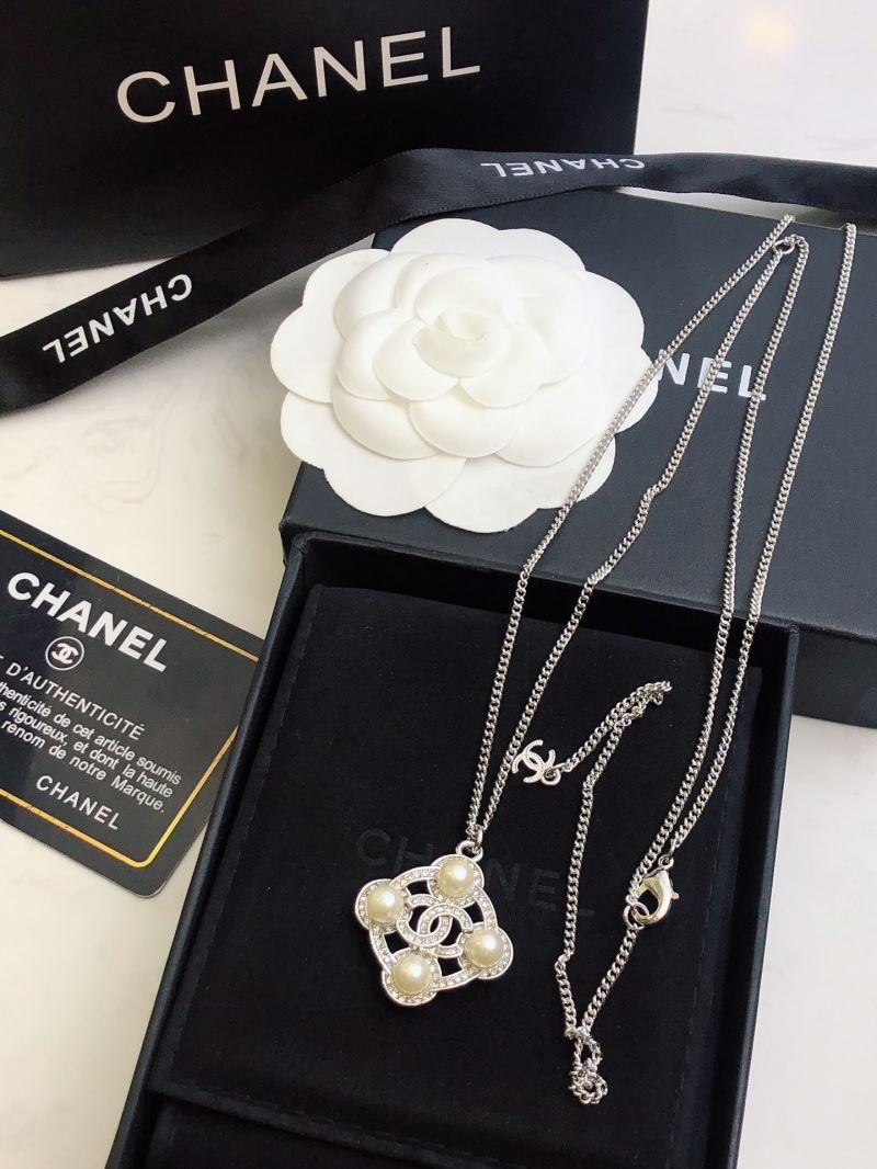 Chanel Necklaces